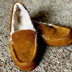 Koolaburra Womens moccasin slippers